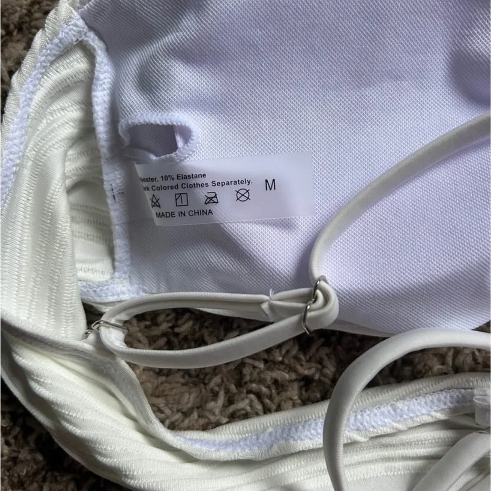 SHEIN White Ribbed Triangle Bikini Set - Picture 4 of 4